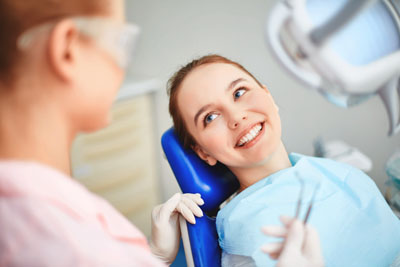 How Dental Crowns Are Used In Cosmetic Dentistry